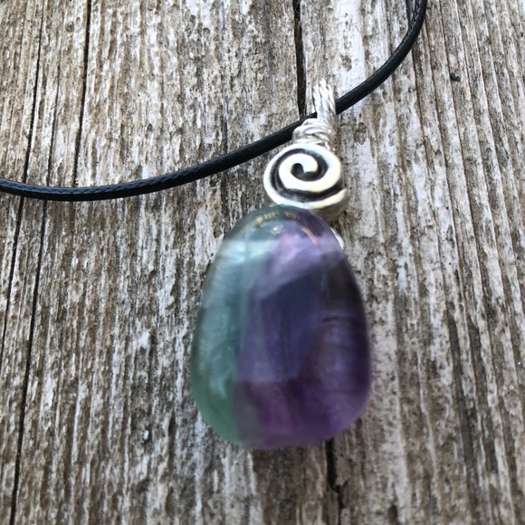 Fluorite is antiviral and so much more! - Picture 2 of 3